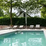 1 Maison Caerdinael - 14 Personnes Sur Les Hauteurs De *