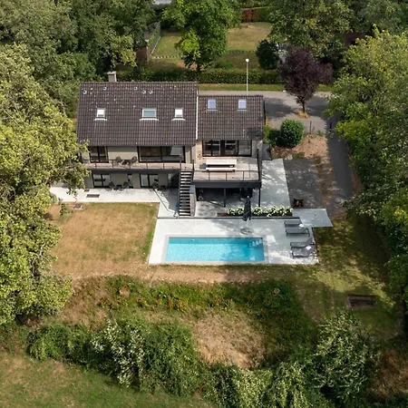 1 Maison Caerdinael - 14 Personnes Sur Les Hauteurs De * دربي